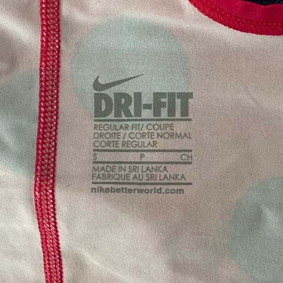 Nike womens workout tank - Size S - Picture 5 of 6